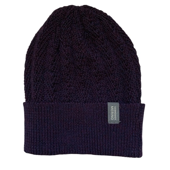 Icebreaker Merino Wool Dark Purple Knit Beanie - Picture 1 of 2